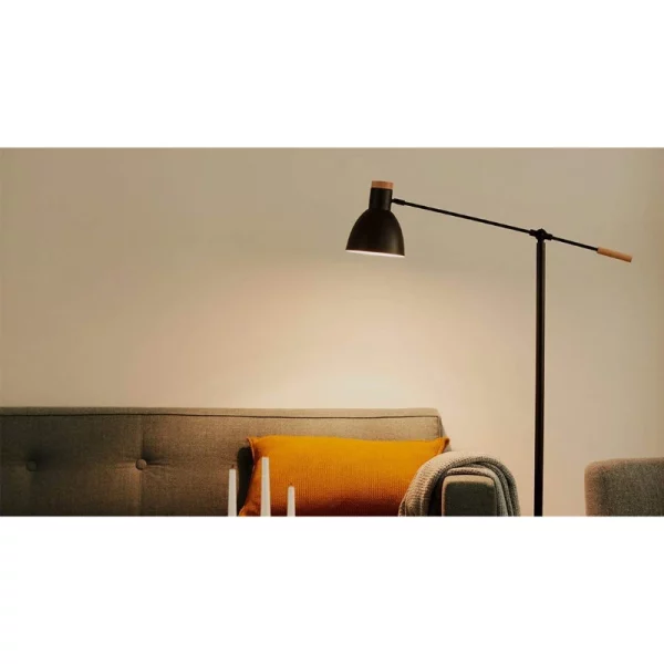 Amazon Basics LED-Leuchtmittel E27 10 Watt | Praxisbeispiel in Lampe montiert